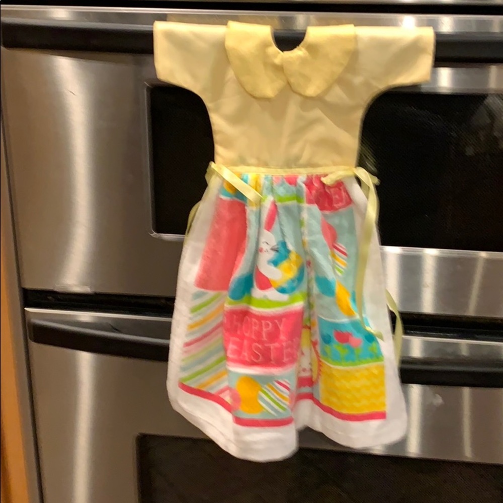 Hand towel to dry your hands